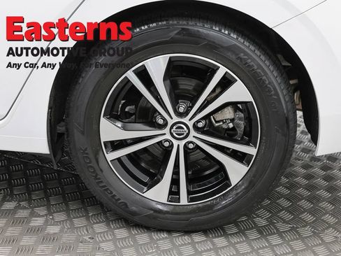 Used 2023 Nissan Sentra SV FWD image 32