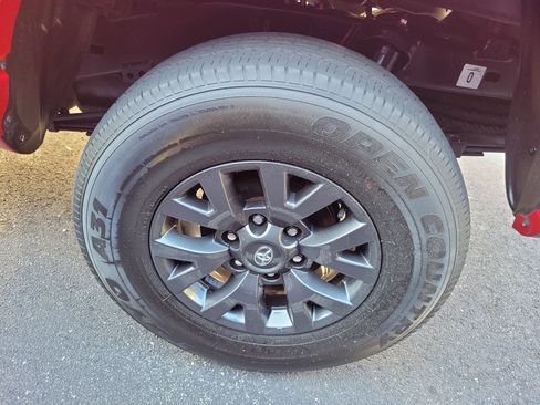 Used 2023 Toyota Tacoma SR5 image 8