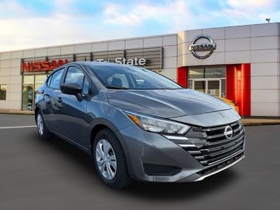 New 2025 Nissan Versa S w/ Trunk Package