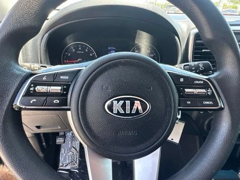 Used 2020 Kia Sportage LX w/ LX Popular Package AWD/4WD image 17