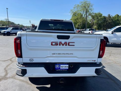 Certified 2021 GMC Sierra 2500 AT4 w/ Snow Plow Prep/Camper Package AWD/4WD image 4