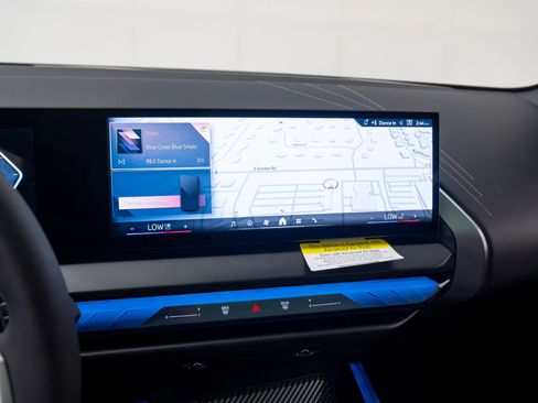 New 2025 BMW X3 xDrive30i w/ Premium Package image 23