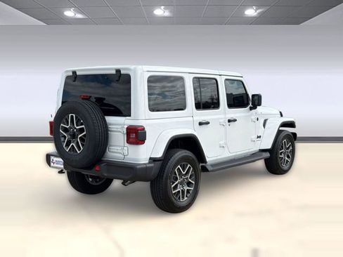 New 2026 Jeep Wrangler Sahara image 9