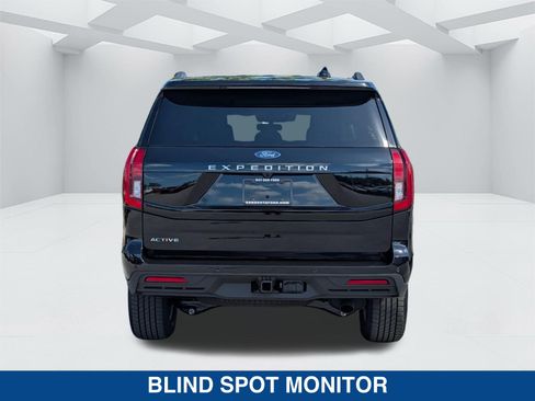 New 2026 Ford Expedition Active RWD image 7