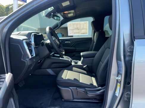 New 2026 GMC Canyon Elevation w/ Convenience Package RWD image 12