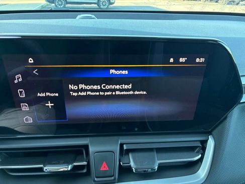 New 2026 Chevrolet TrailBlazer LS w/ LS Convenience Package AWD/4WD image 9