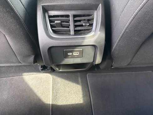 Used 2025 Chevrolet Blazer LT image 16