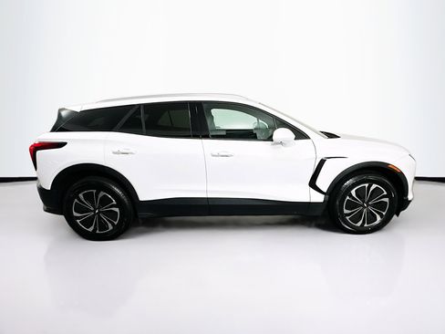 Used 2024 Chevrolet Blazer EV LT AWD/4WD image 10