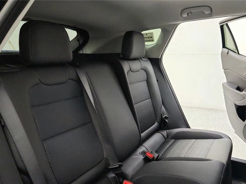 New 2026 Chevrolet Trax LT w/ Driver Confidence Package image 36