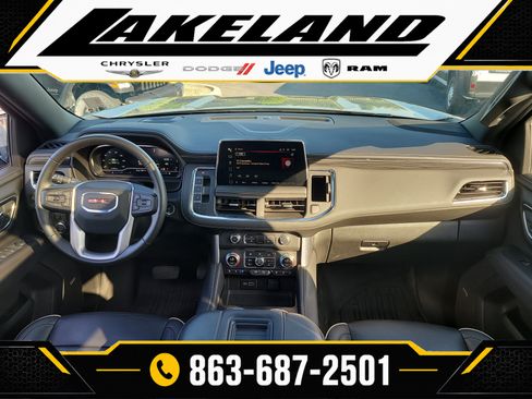 Used 2024 GMC Yukon XL SLT w/ SLT Premium Package AWD/4WD image 15