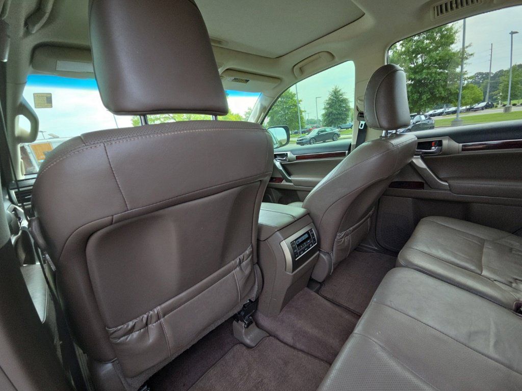 Used 2018 Lexus GX 460 Premium w/ Premium Package AWD/4WD image 15