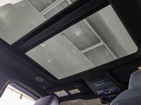 Used 2024 Ford F150 Raptor image 20