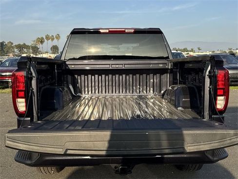 New 2026 GMC Sierra 1500 Elevation image 27