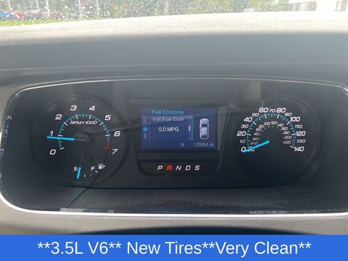 Used 2016 Ford Taurus SE FWD image 10