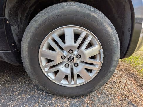 Used 2007 Mercury Mariner Premier image 8