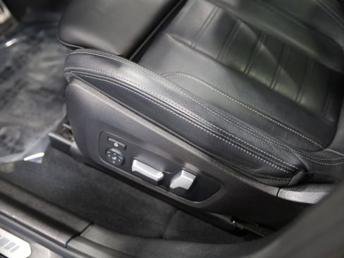 Used 2022 BMW X4 M image 18