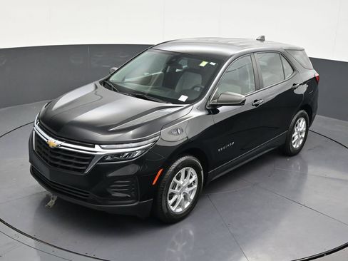 Used 2024 Chevrolet Equinox LS FWD image 19