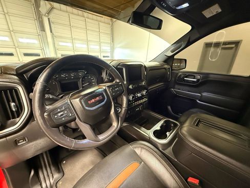 Used 2021 GMC Sierra 1500 AT4 AWD/4WD image 12