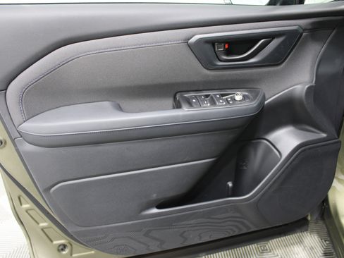 New 2026 Subaru Forester Premium image 6