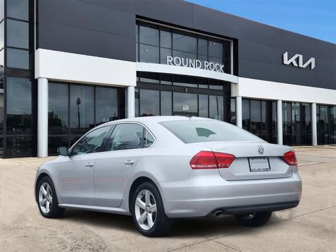 Used 2012 Volkswagen Passat 2.5 SE image 6