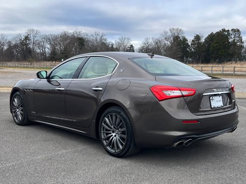 Used 2018 Maserati Ghibli GranLusso image 4