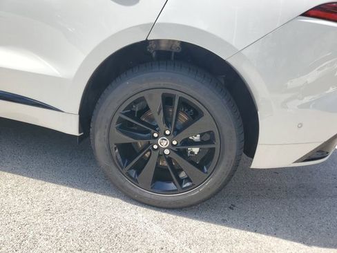 New 2026 Jaguar F-PACE R-Dynamic S image 13