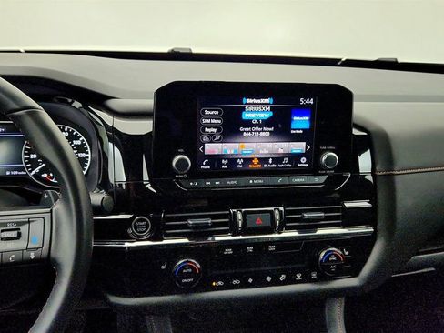 Used 2024 Nissan Pathfinder Rock Creek AWD/4WD image 17