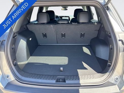 New 2026 Chevrolet Equinox LT w/ Convenience Package II FWD image 24