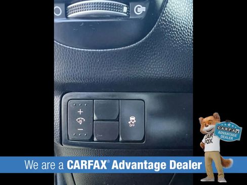 Used 2014 Kia Soul + image 13