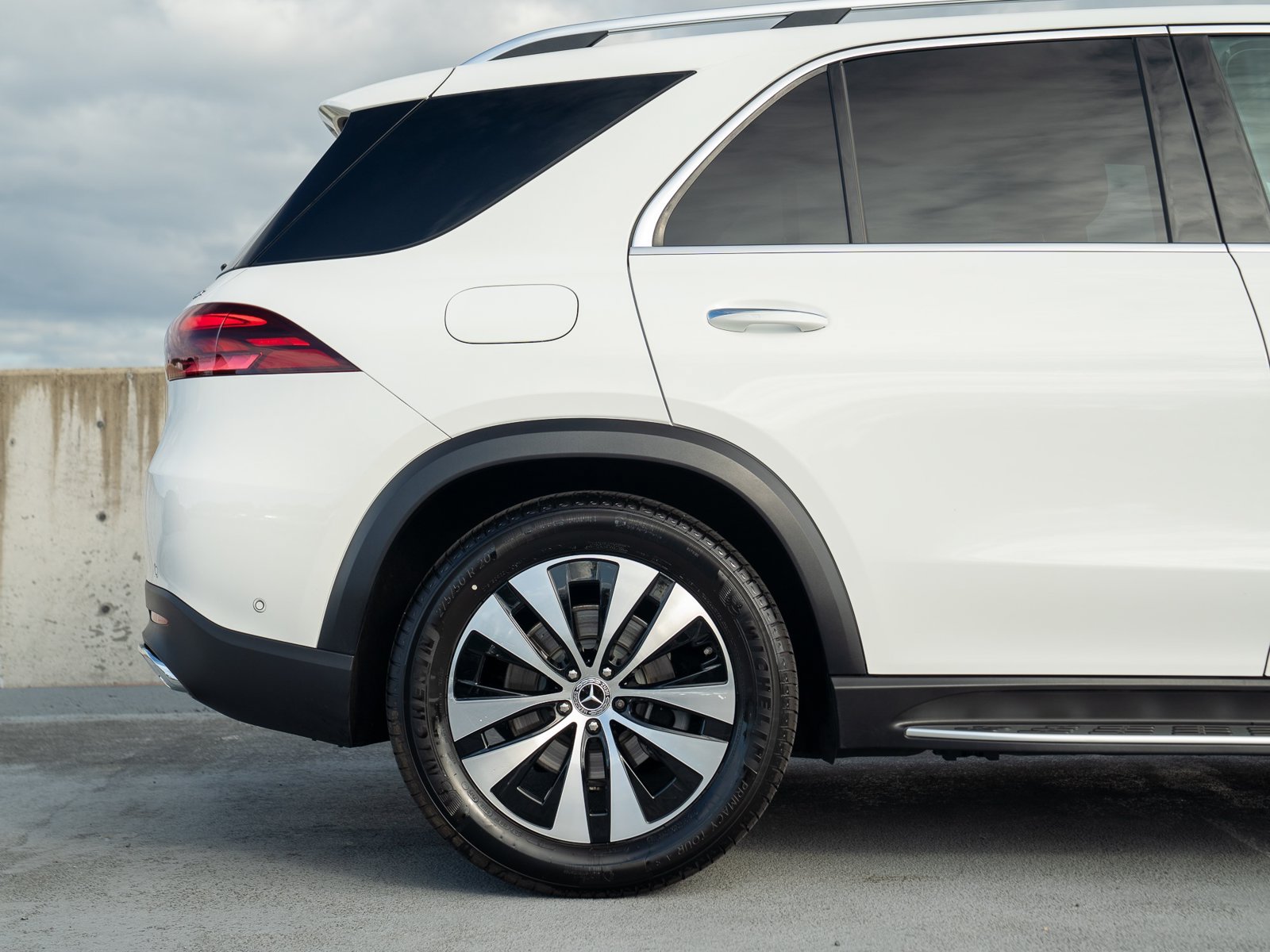 Used 2026 Mercedes-Benz GLE 350 4MATIC image 14