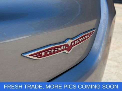 Used 2020 Jeep Compass Trailhawk image 15
