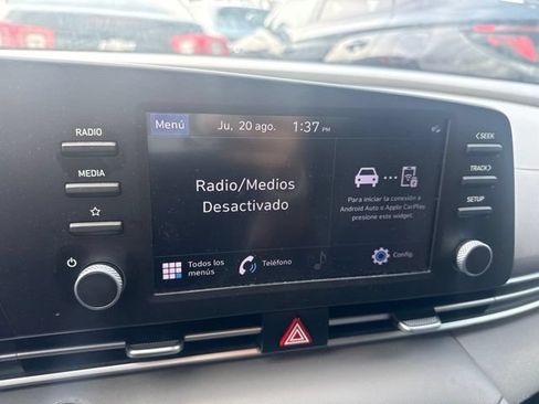 Used 2023 Hyundai Elantra SEL FWD image 15
