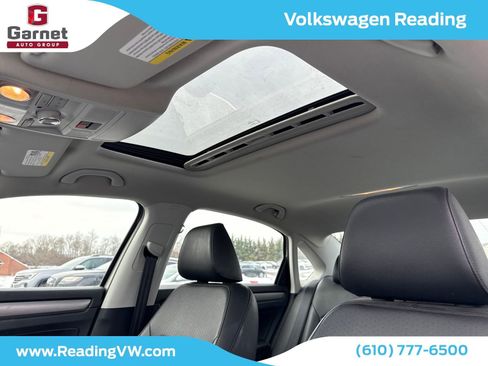 Used 2015 Volkswagen Passat TDI SE image 12
