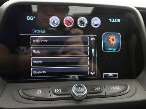Used 2017 Chevrolet Camaro SS RWD image 48