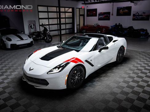 Used 2019 Chevrolet Corvette Stingray Coupe w/ 1LT RWD image 4