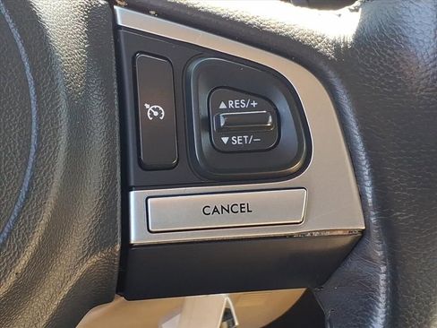 Used 2017 Subaru Legacy 2.5i Premium w/ Moonroof Package image 10