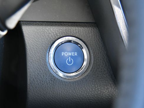 Used 2024 Toyota Camry XSE image 30