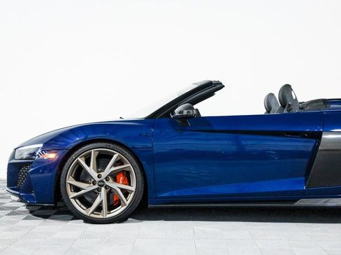Used 2023 Audi R8 V10 performance AWD/4WD image 17