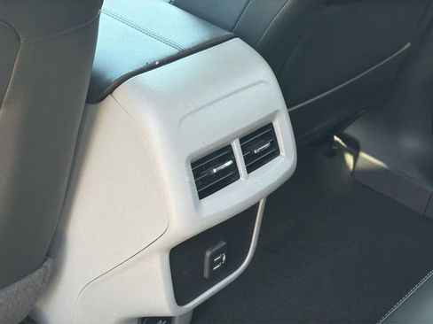 Used 2022 GMC Terrain SLT AWD/4WD image 28