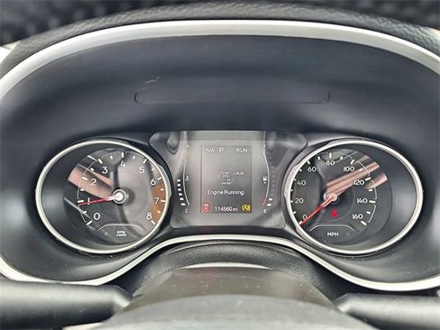 Used 2020 Jeep Compass Latitude image 24