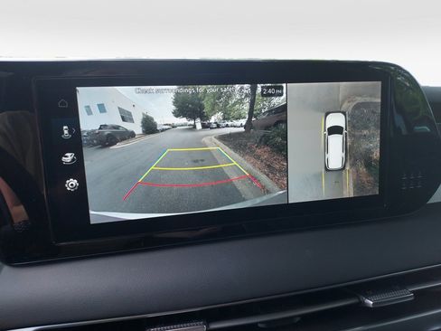 Certified 2025 Hyundai Palisade SEL image 17