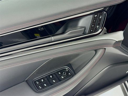New 2026 Porsche Panamera image 11
