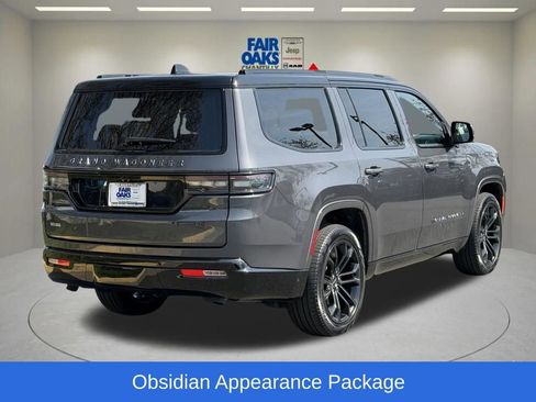 Certified 2024 Jeep Grand Wagoneer Series III w/ Rear Seat Video Group 1 AWD/4WD image 8