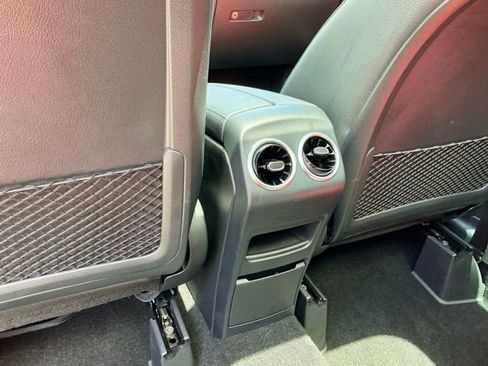 Used 2025 Mercedes-Benz GLA 35 AMG 4MATIC image 12