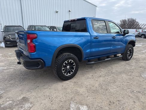 Used 2022 Chevrolet Silverado 1500 ZR2 w/ Technology Package image 5