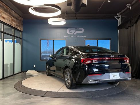 Used 2021 Kia K5 LX image 5