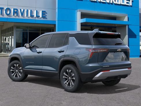 New 2026 Chevrolet Equinox LT FWD image 3