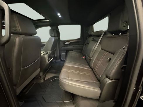 Certified 2022 Chevrolet Silverado 1500 High Country w/ High Country Premium Package image 27