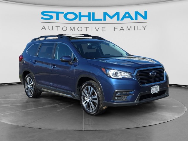 Used 2022 Subaru Ascent Limited w/ Technology Package AWD/4WD image 3