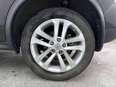 Used 2016 Nissan Juke SV image 39